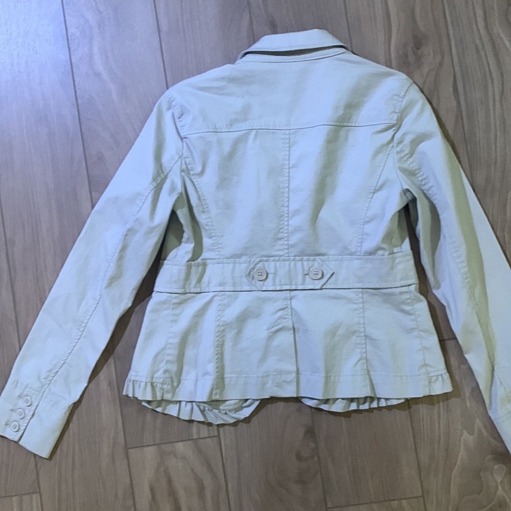 LOFT Cream Ruffle Blazer 2 - Picture 5 of 5
